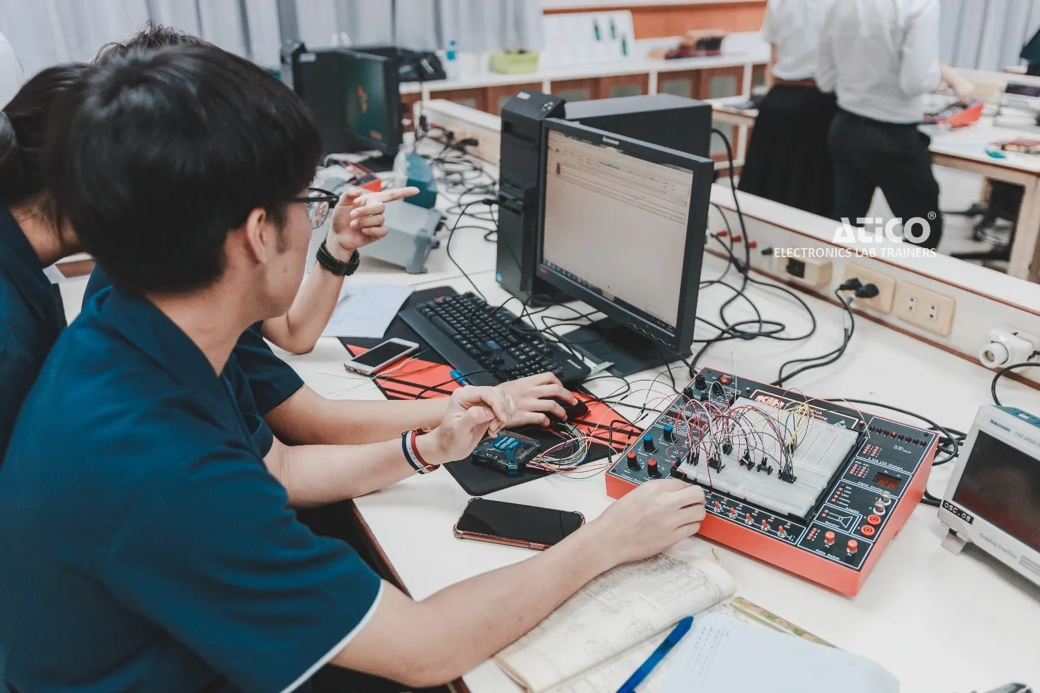 Electronics Lab Trainers